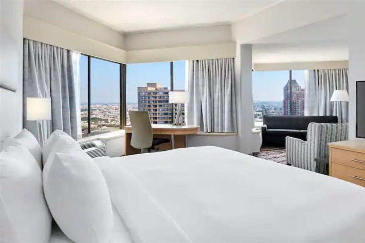 Doubletree By Hilton Hotel Philadelphia Center City Εξωτερικό φωτογραφία